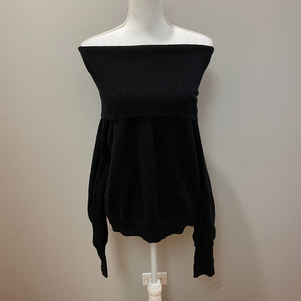 Something Navy X Treasure & Bond Cold Shoulder Sweater